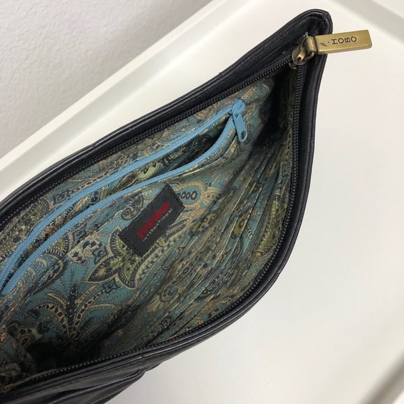 Hobo International black clutch - Picture 3 of 5